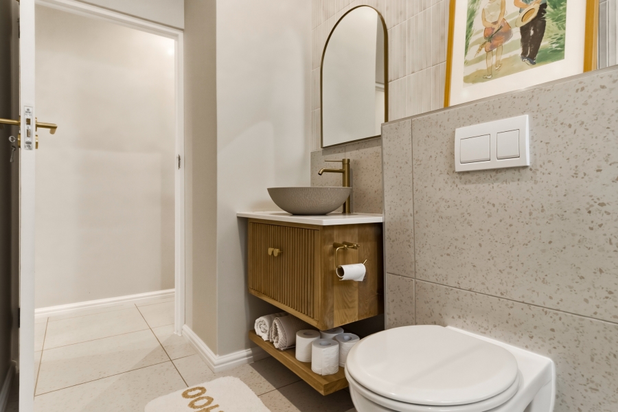 3 Bedroom Property for Sale in Aan de Wijnlanden Western Cape